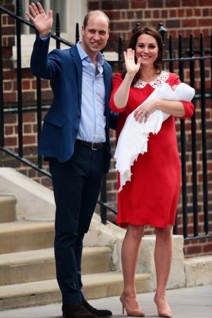 Kate Middleton röd moderskap klänning