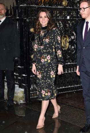 Kate Middleton blommig klänning